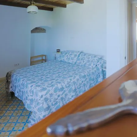 Kır Evi La *
